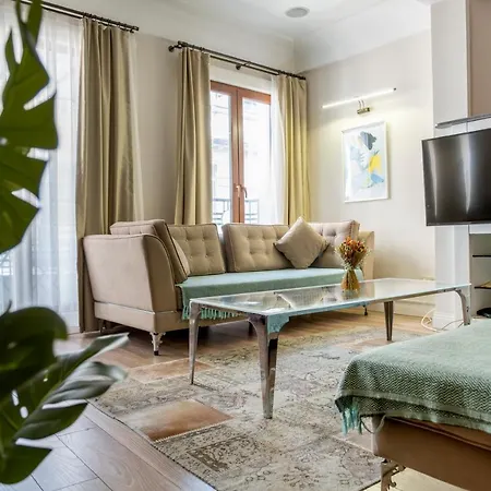 Modern Flat, 3br, 1ba アパート